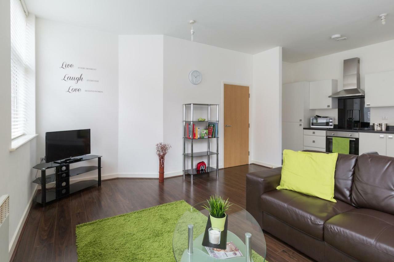 J Quarter - Sleeps 5 Long Term & Families Comfortably, 4 Beds, 2 Bathrooms Birmingham Zewnętrze zdjęcie