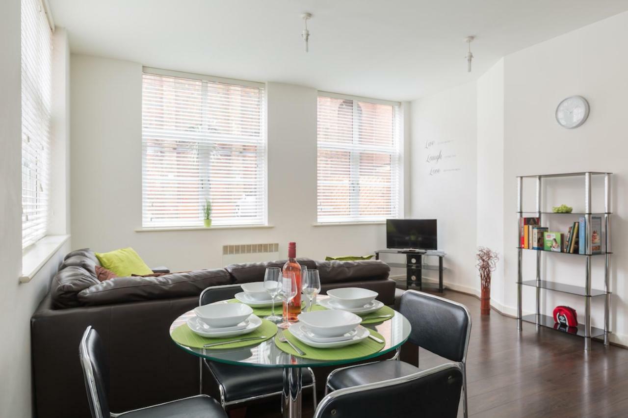 J Quarter - Sleeps 5 Long Term & Families Comfortably, 4 Beds, 2 Bathrooms Birmingham Zewnętrze zdjęcie