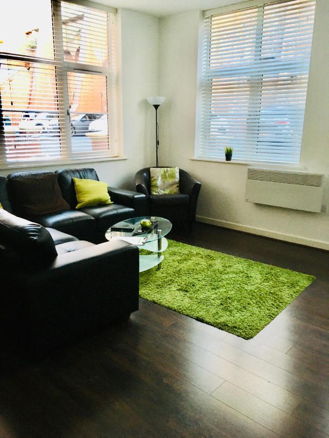 J Quarter - Sleeps 5 Long Term & Families Comfortably, 4 Beds, 2 Bathrooms Birmingham Zewnętrze zdjęcie